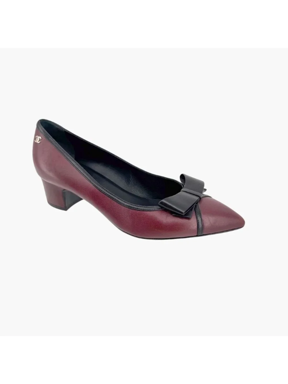Chanel Pointed Toe Bow Pumps Size 38 US 7-7.5 Maroon Leather CC Mid Block Heel